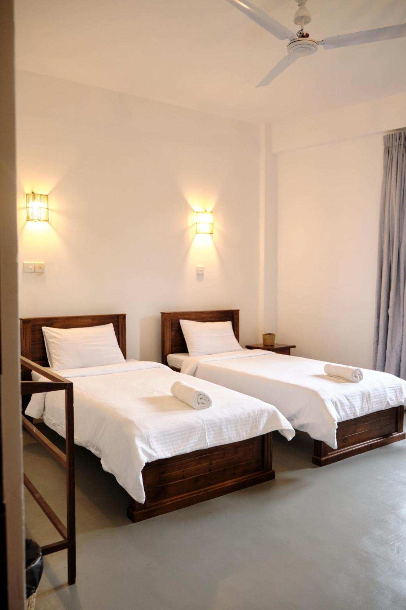 Ruma Surf Hotel Ахангама Екстериор снимка